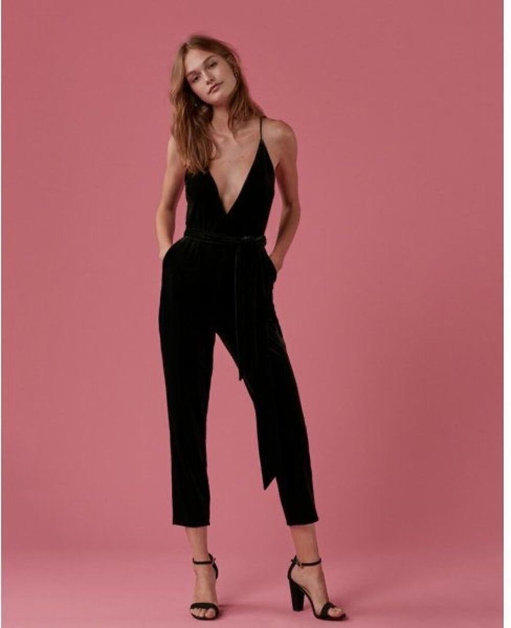 Express Black Velvet Plunge Strappy Belted Straight Leg Jumpsuit Womens 2P 2 P